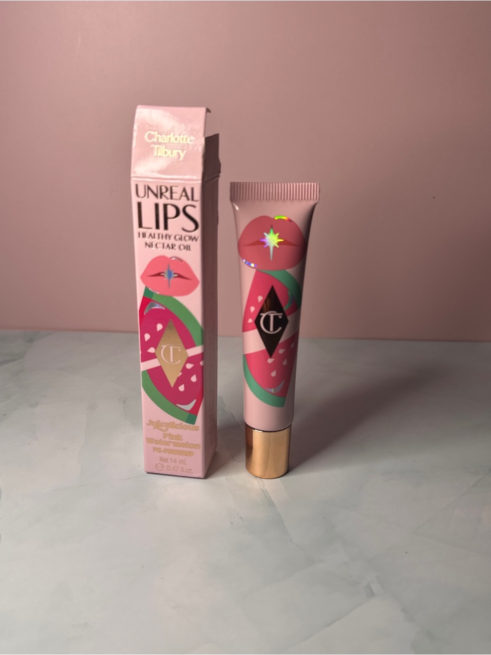 Charlotte Tilbury Unreal Lips Healthy Glow Nectar Oil - Pink with Green Accents